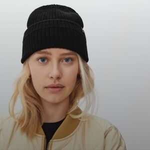 Everlane The Organic Cotton Chunky Beanie NWT